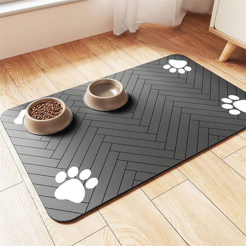 Splash-Proof Pet Feeding Mat – Quick Dry